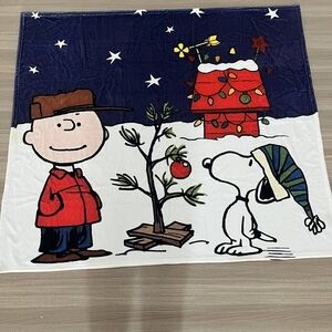 Peanuts Christmas Blanket with Charlie Brown and Snoopy